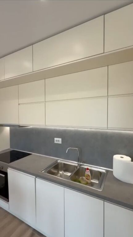 🏢Rruga e Dibres,prane Viles Gold jepet me qera apartament 2+1,i mobiluar.1,000 Euro