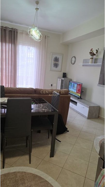 JEPET ME QIRA APARTAMENT 1+1 | IRFAN TOMINI