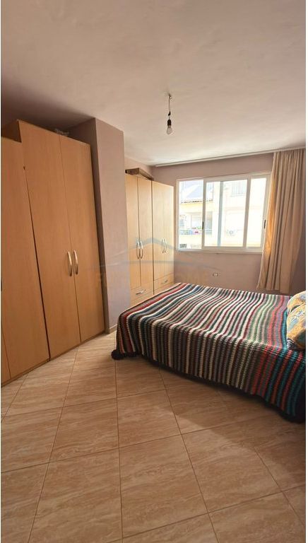 For sale, 2+1+2 apartment, Fratari Complex, New Ring Road    15,800,000 Lekë