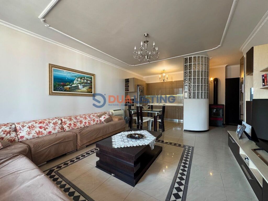 APPARTAMENTO 3+1 CON VERANDA IN VENDITA | COMUNE DI PARIGI – KIKA 1