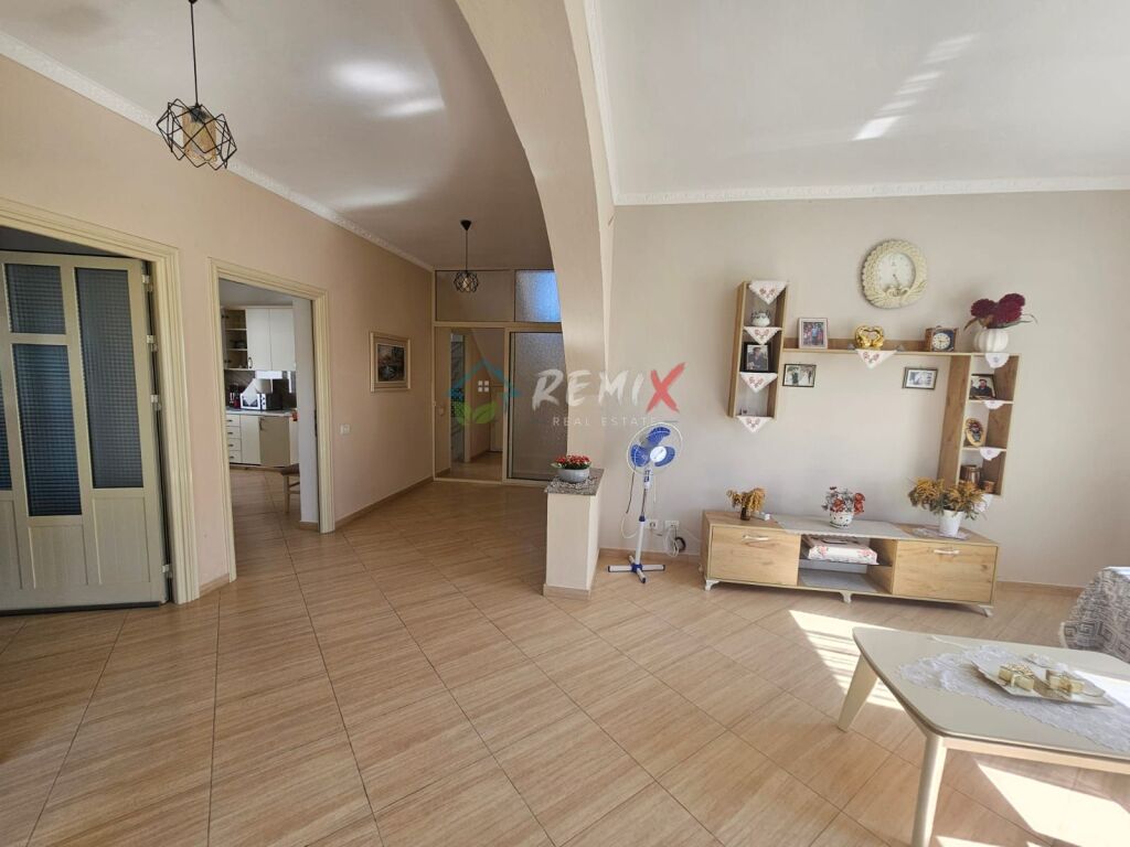  SHTEPI PRIVATE PER SHITJE,  XHAFZOTAJ Pa SHKUAR TEK BRUNES , DURRËS 