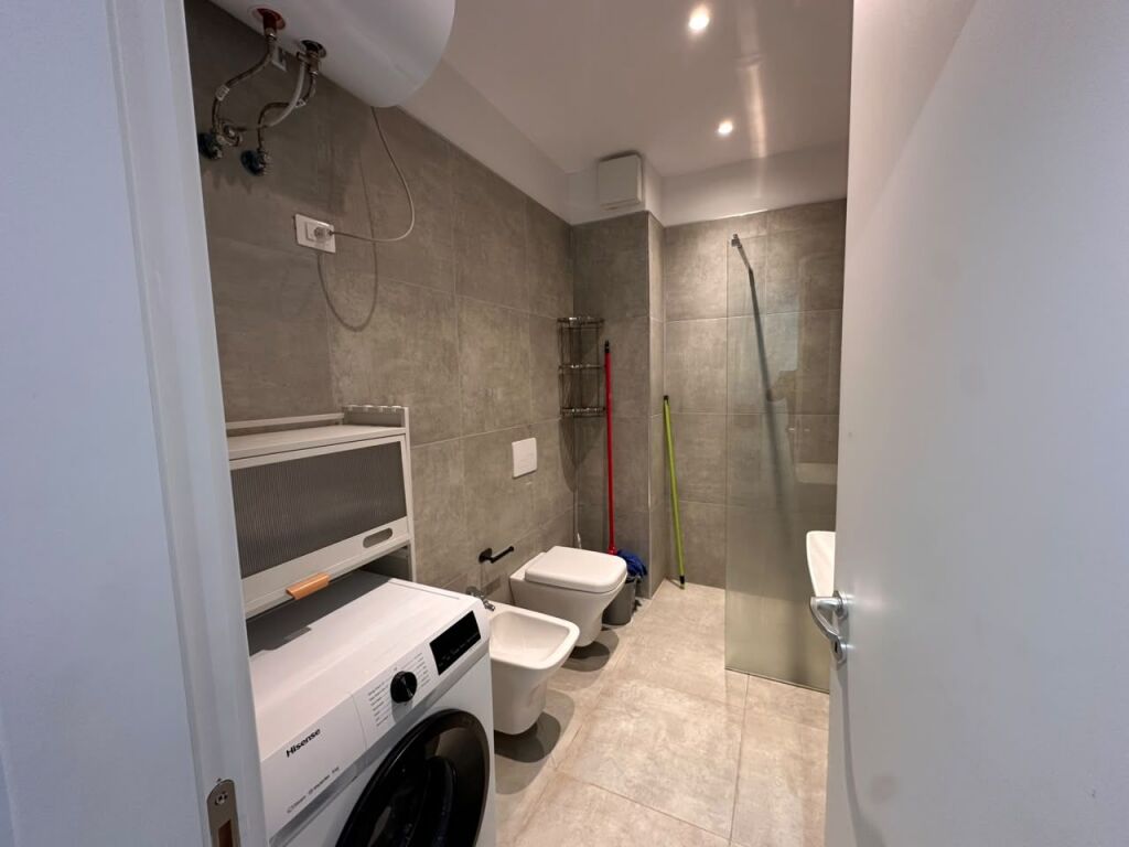 Qera, Apartament 1+1, Rruga Karl Gega, Tirane . Empire75505