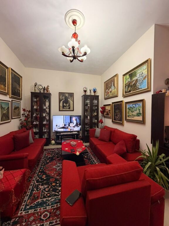  LISTIM I RI | APARTAMENT 2+1+2 PËR SHITJE – FRESK, TIRANË
