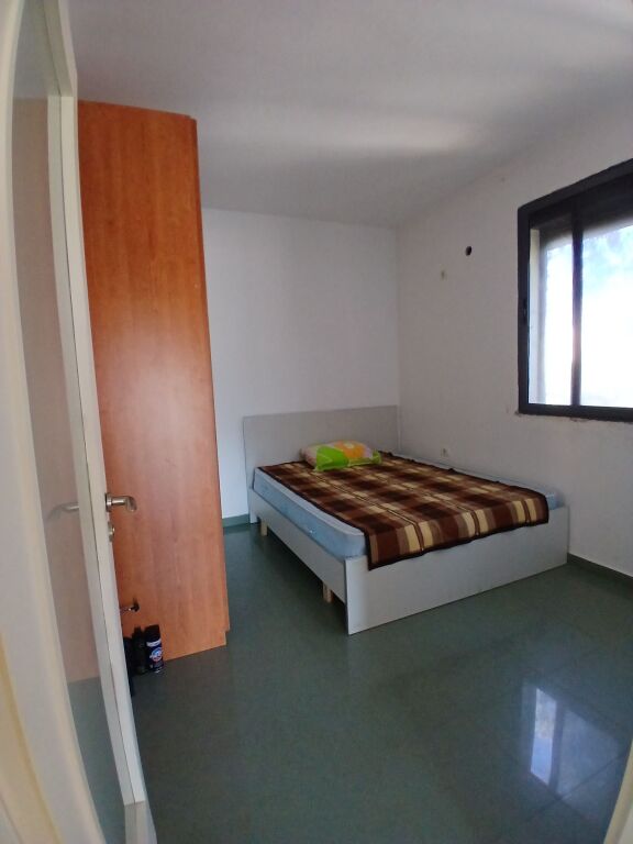 JEPET ME PERA APARTAMENT 2+1 – PRANE TIRANA BANK. BULEVARDI VLORE_SKELE