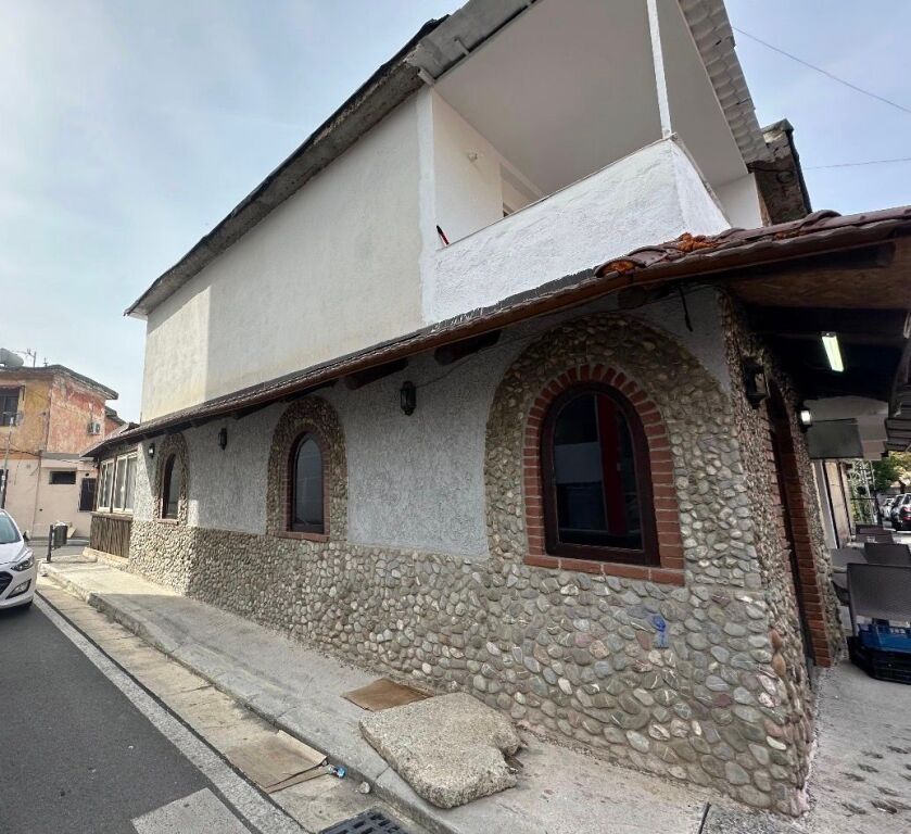 ❗️❗️LOCALE IN VENDITA A LAPRAKE❗️❗️