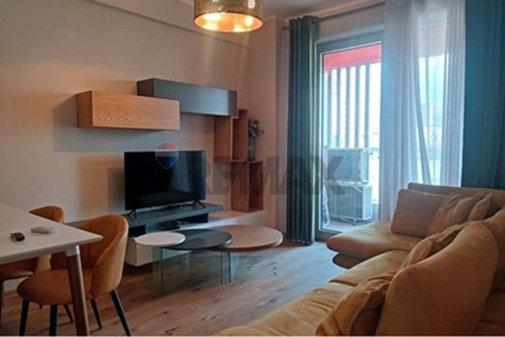 Apartament 1+1 me qera tek Zogu i Zi