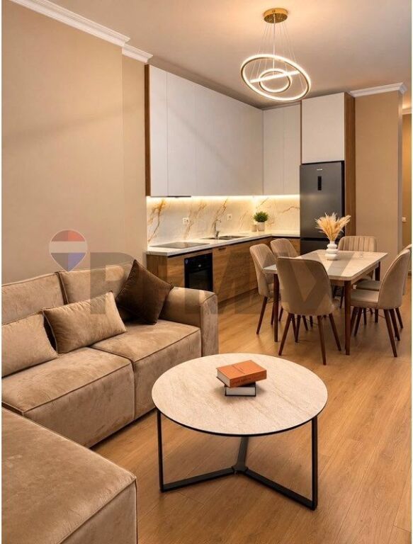 APARTMENT FOR RENT BOTANICAL GARDEN WITH PARKING