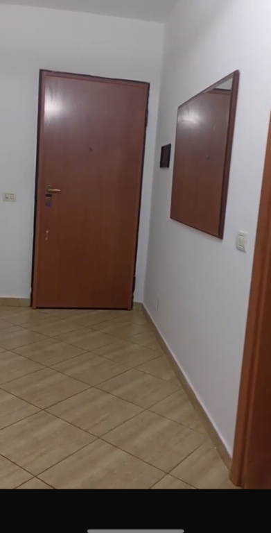 Apartament 2+1 per qera ne Fresk !