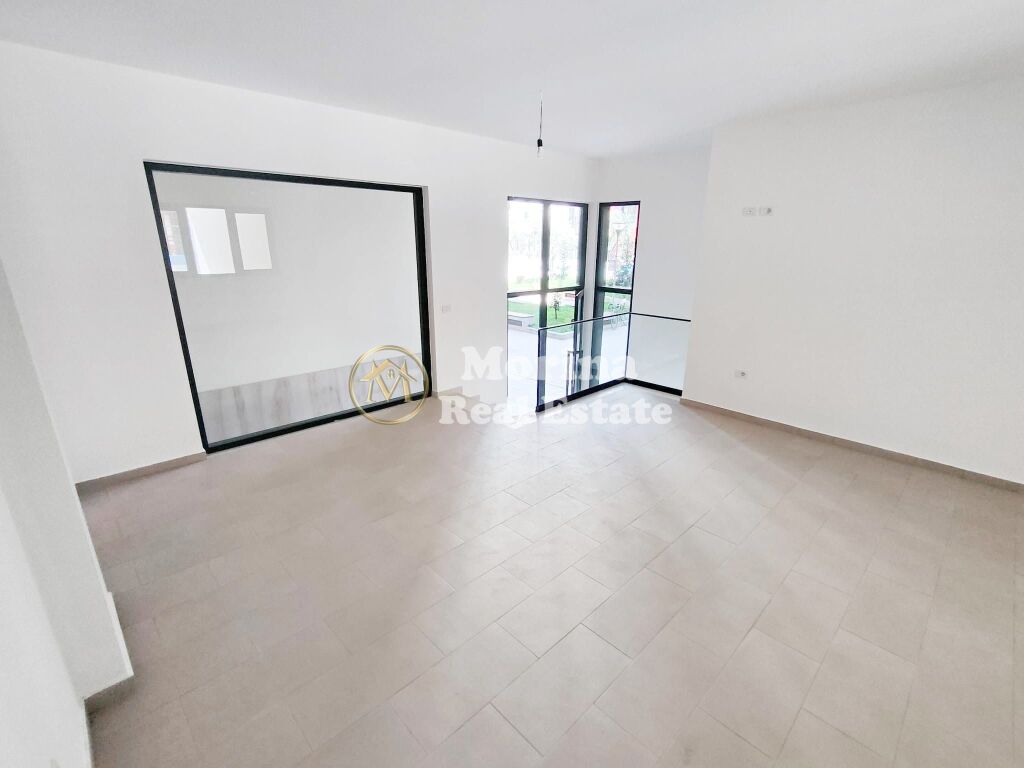 Shitje | Ambjent Biznesi | Astir | 130000 €