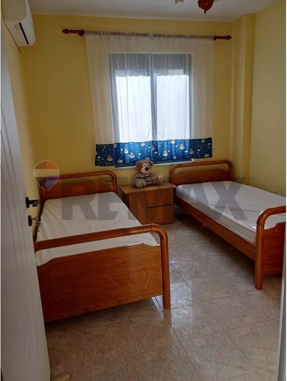 Appartamento - In Affitto - Pallati me Shigjeta, Tirana