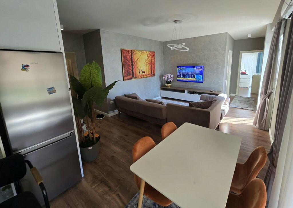 super apartament me qira 5 minuta nga Qendra