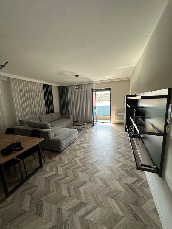 Pazari I Ri - 3+1+2 for rent + 🅿️ Included in price