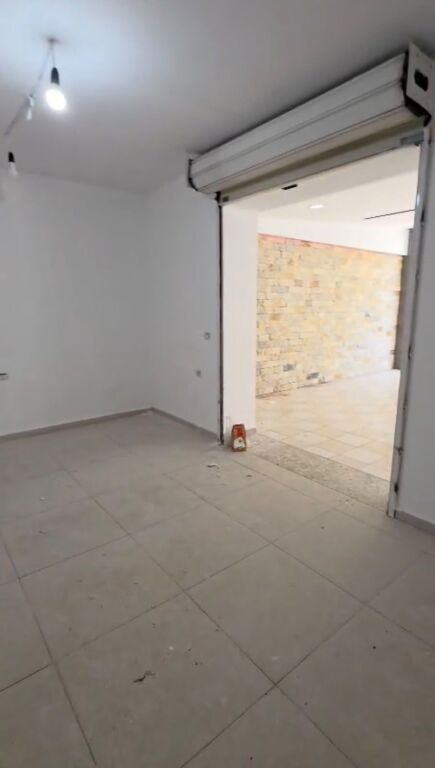 Shop - For Rent - Naim Frashëri Street, Tirana Monthly Rent 267,400 ALL Monthly Rent ID: 530221066-331  Naim Frashëri Street, Tirana