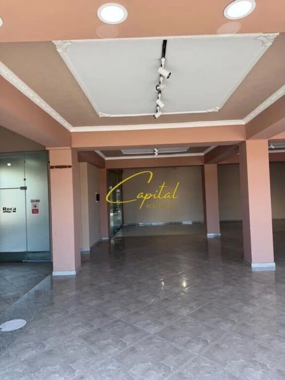 BUSINESS SPACE FOR RENT 420 M2 ASTIR 300,000 LEKE