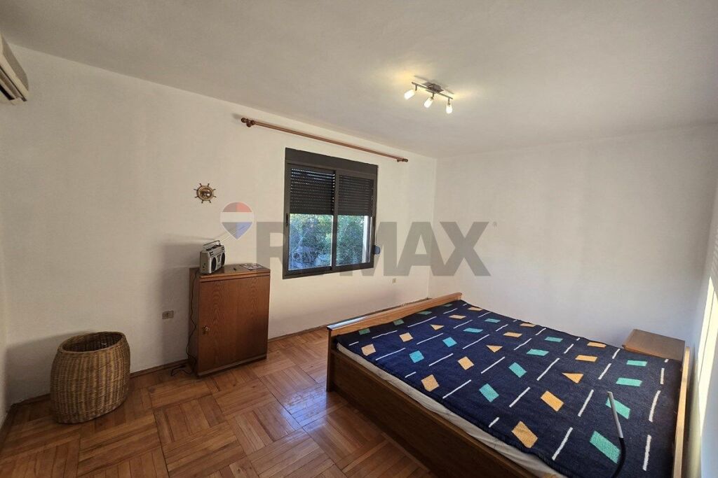 Shitet apartament 2+1 tek Shkolla 7 Marsi