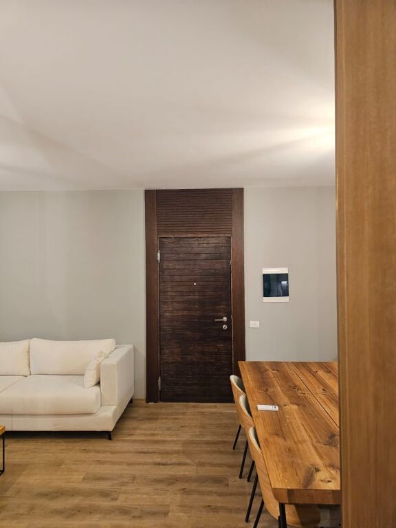 Apartament 2+1+Parkim rruga Elbasanit Rezidenca e re "Xheluks