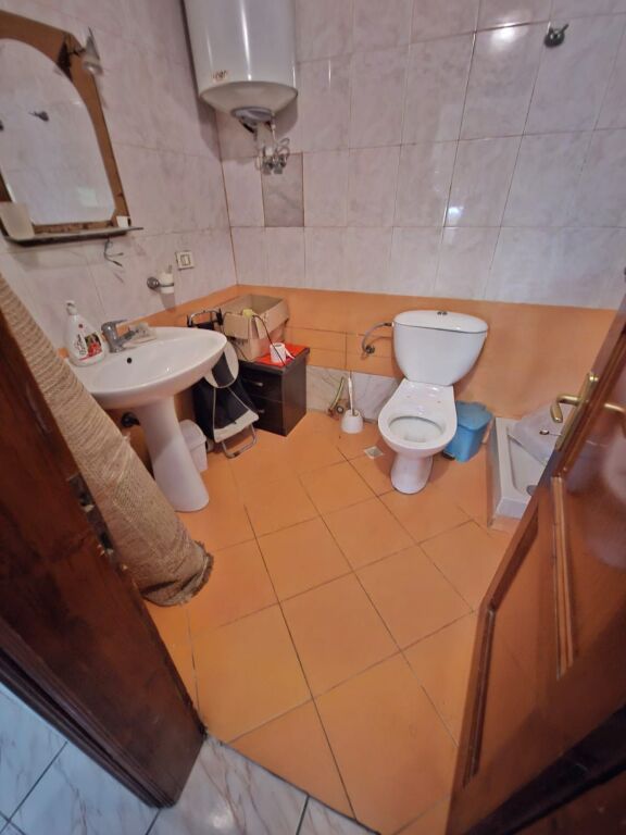 2+1+parcheggio in affitto, Fusha e Aviacionit 60.000 lekë