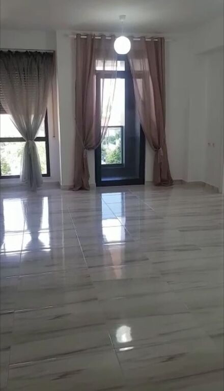 Jepet apartament 1+1 tek Ali Demi