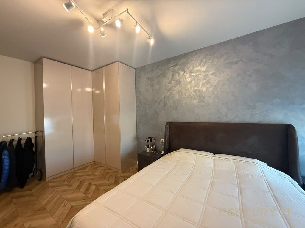 MODERN 1+1 APARTMENT + PARKING FOR RENT, AT KOMUNA E PARISIT
