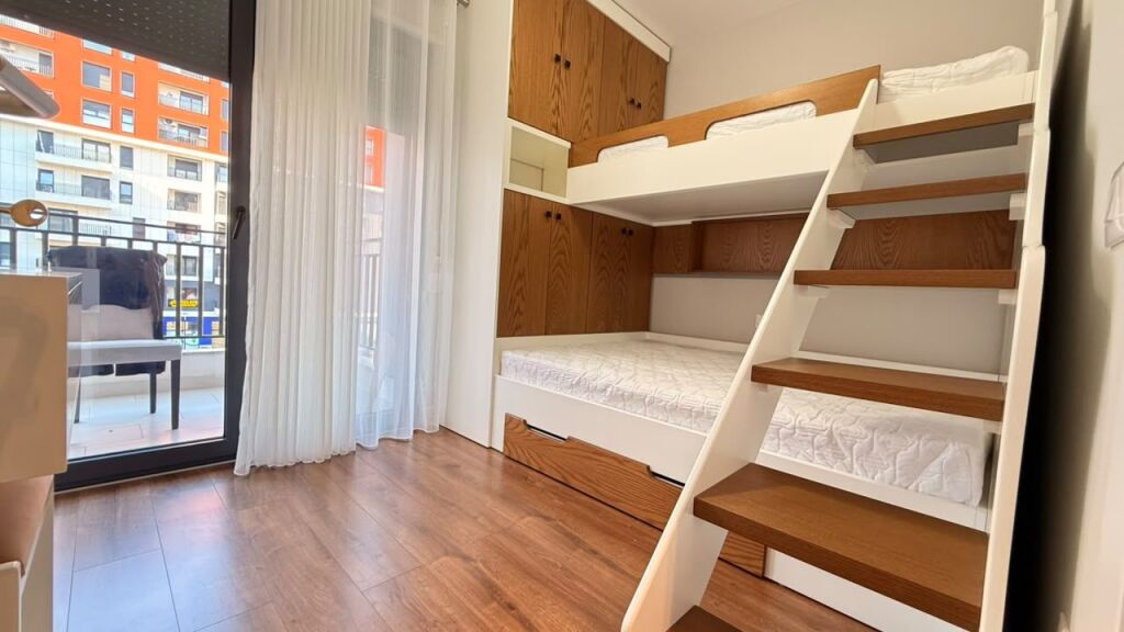 APARTAMENT 2+1 ME QIRA – BULEVARDI I RI