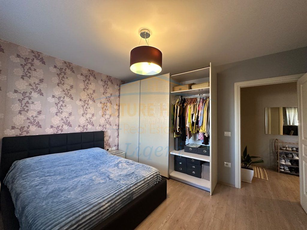 In vendita, Appartamento 2+1 +Posto Auto, Lago Secco, Tirana 285,000 €