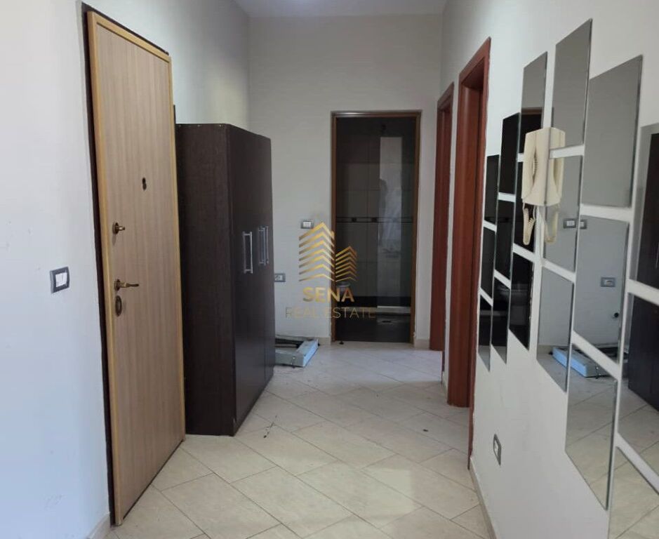 For rent, 2+1+balcony apartment, Zoological Garden, 60,000 Lek/Month