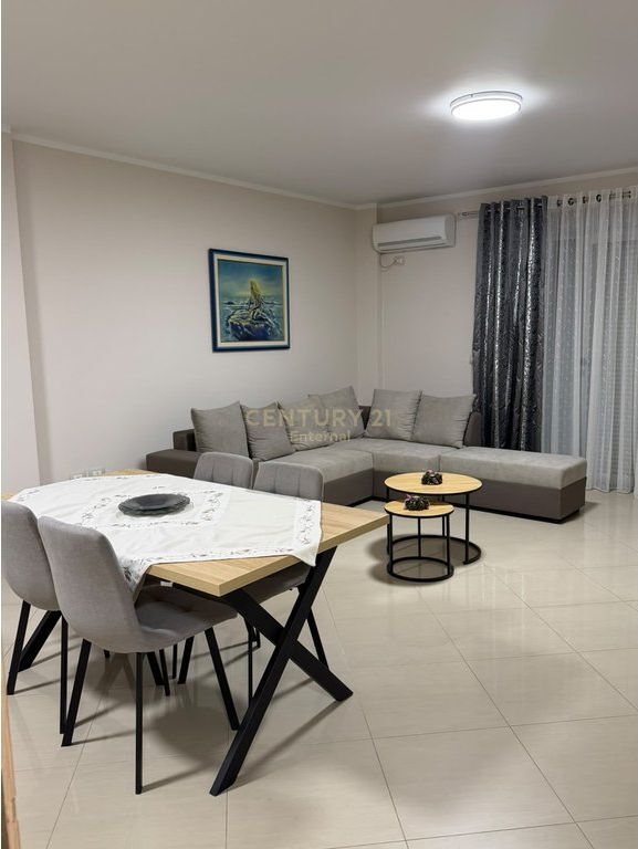 Apartament 2+1 Me Qira në Liqeni i Thatë