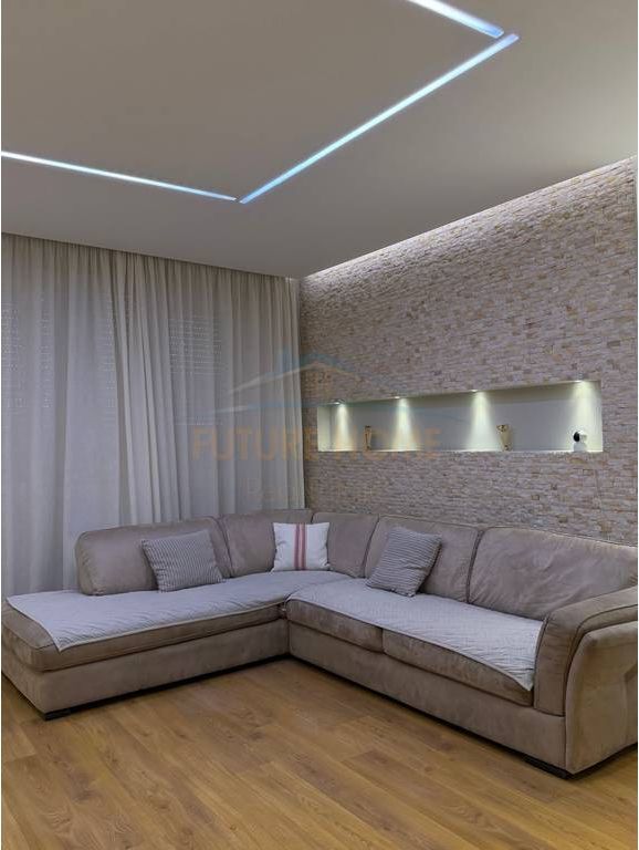 Shitje, Apartament 2+1+2, Qender, Tirane