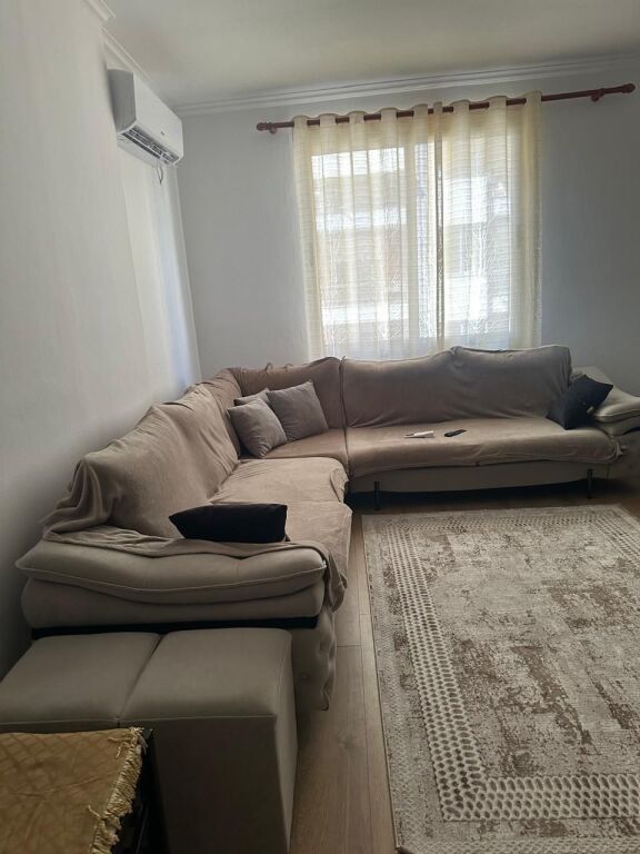 Apartament 2+1 per qera Astir !