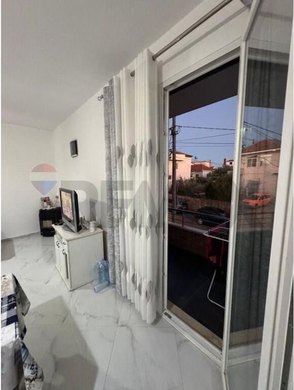 Apartament - Për Shitje - Bathore, Kamëz