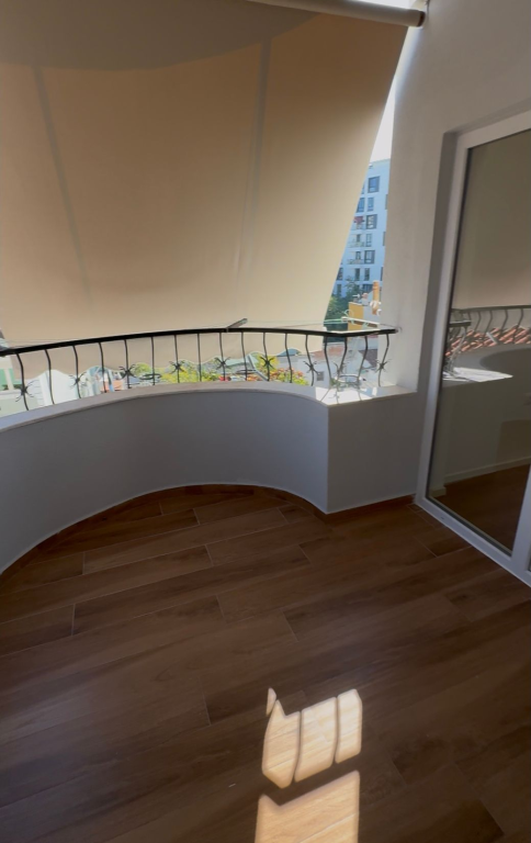 1+1 apartment for sale near the Mosaic, 21 Dhjetori, Tirana.