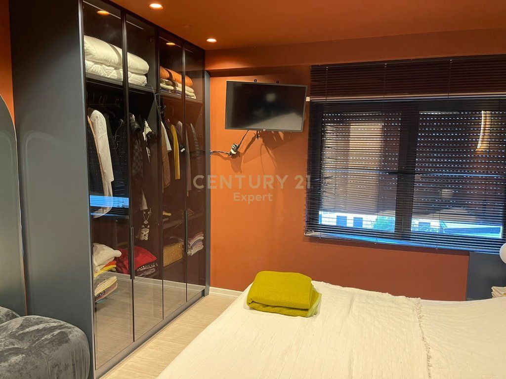 2+1+2 apartment for sale - Kodra E Dielit 2
