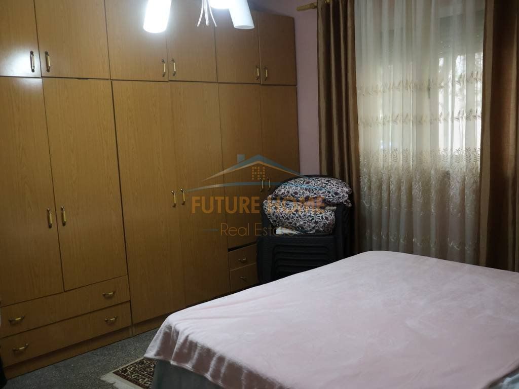 🏡 SHITET SHTËPI PRIVATE ME OBORR | BULEVARDI BAJRAM CURRI, TIRANË