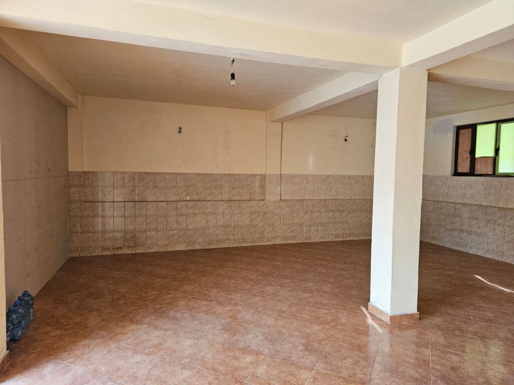 STORE FOR RENT AT ALI DEMI
