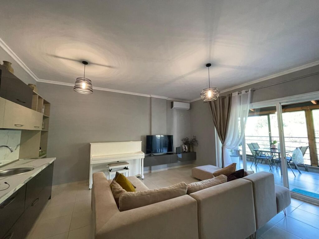 2+1+2 apartment for rent, Shkoze