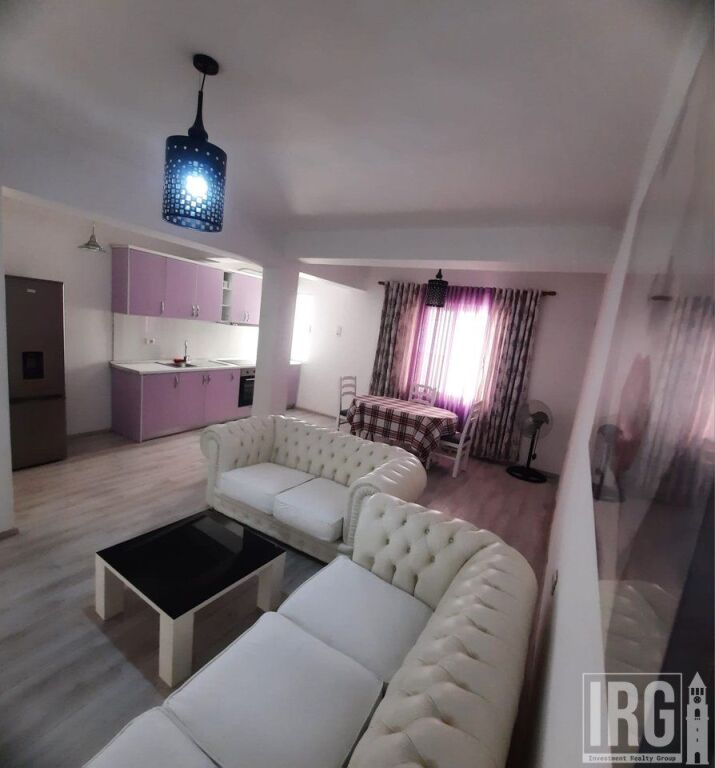 Jepet apartament 2+1+Kuzine e vecuar tek Ish Blloku