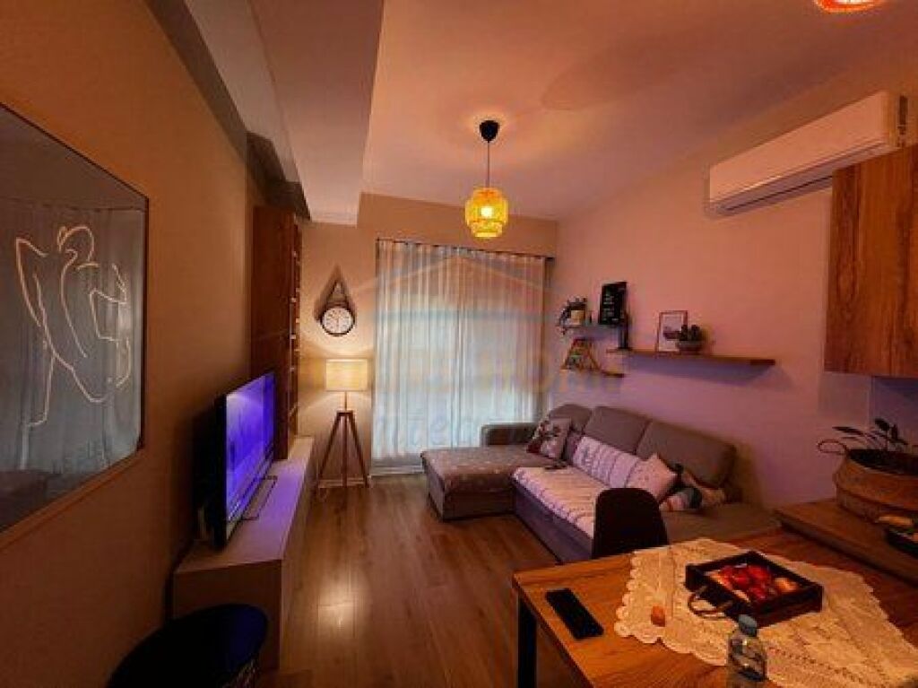  For sale, 1+1 Apartment, Kaimi Complex, Tirana.