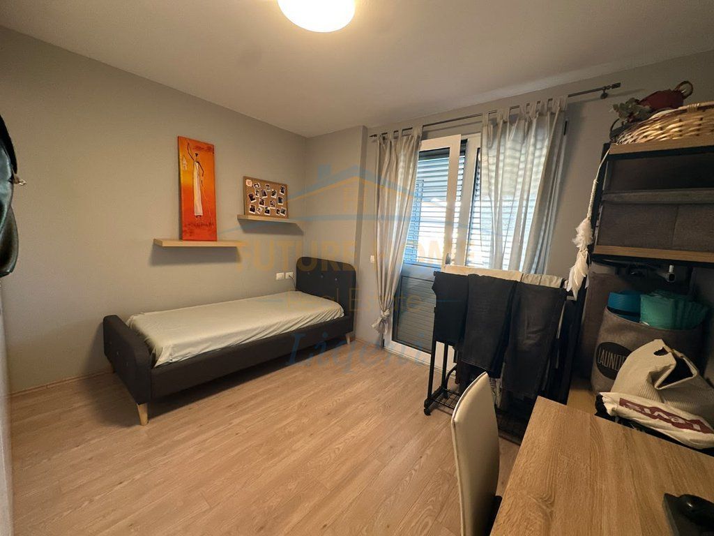 🏡 APARTAMENT 2+1 + POST PARKIM PËR SHITJE | LIQENI I THATË