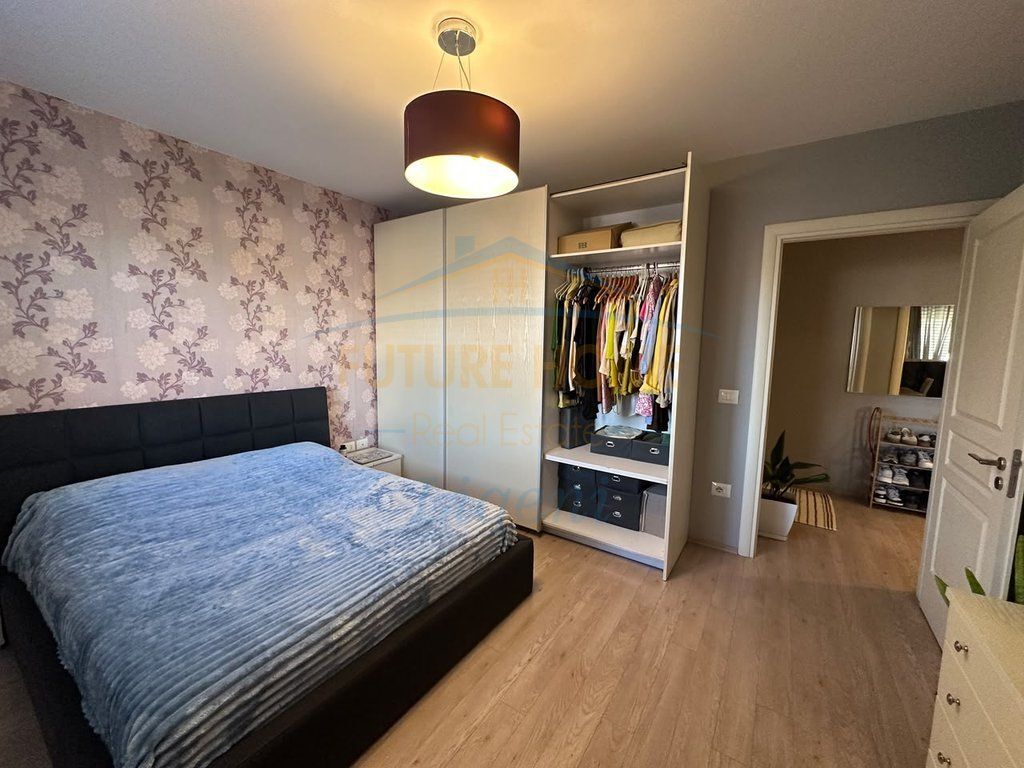 Shitet, Apartament 2+1 +Post Parkim, Liqeni i Thatë, Tiranë 285,000 €