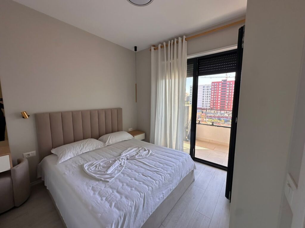 Qera, Apartament 1+1, Rruga Karl Gega, Tirane . Empire75505