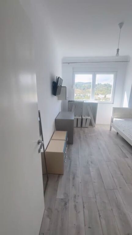 2+1 apartment for sale in Astir (135 million lek)