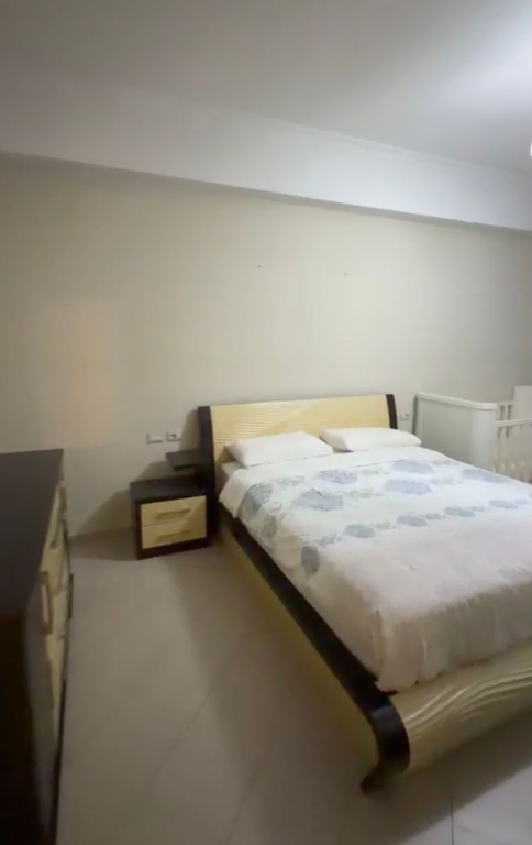 Jepet me qira apartament 2+1 pranë Oslos, Unaza e Re.