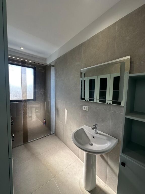🏢Don Bosko,Parallel Living Residence apartment for rent 2+1+2+parking space, furnished 80,000 Leke