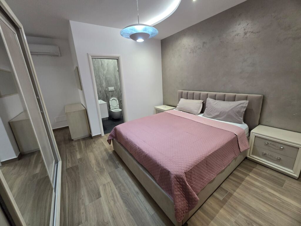 Qera 2+1+Parkim+Kopesht / Teg