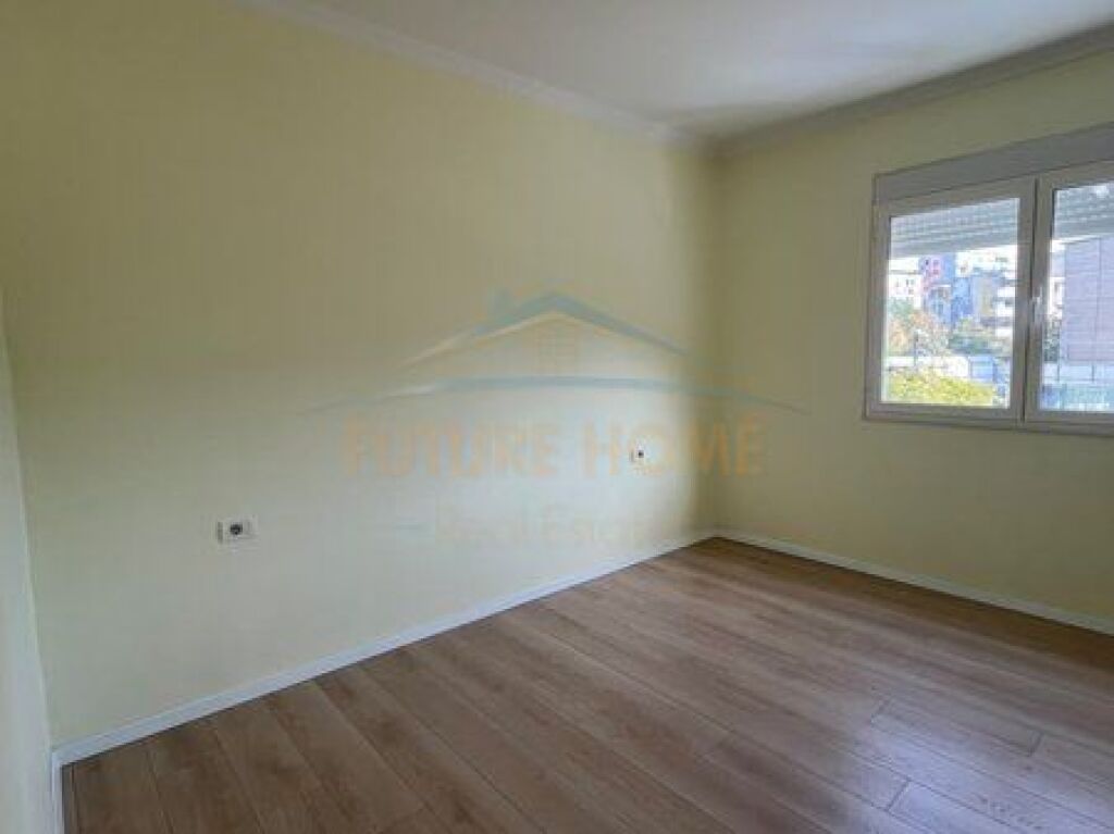  Shitet, Apartament 1+1,Rruga Irfan Tomini, Tiranë