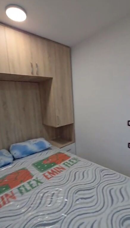 Shitet apartament 2+1 tek Rruga Siri Kodra