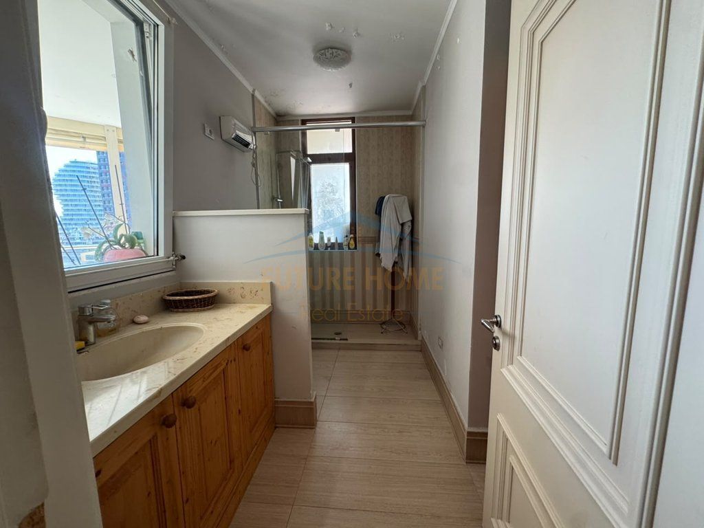 For sale, Penthouse, Center, Tirana .