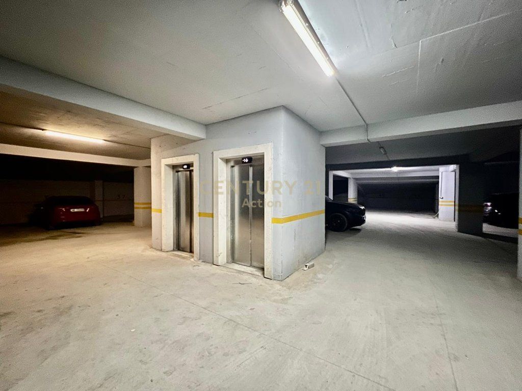  SHESIM, SUPER APARTAMENT 2️⃣➕1️⃣➕2️⃣ me 🅿️OST PARKIMI, LIQENI THATË (PA MALORE)‼️ 319,000 € Action151980