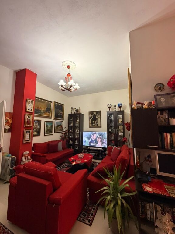  LISTIM I RI | APARTAMENT 2+1+2 PËR SHITJE – FRESK, TIRANË