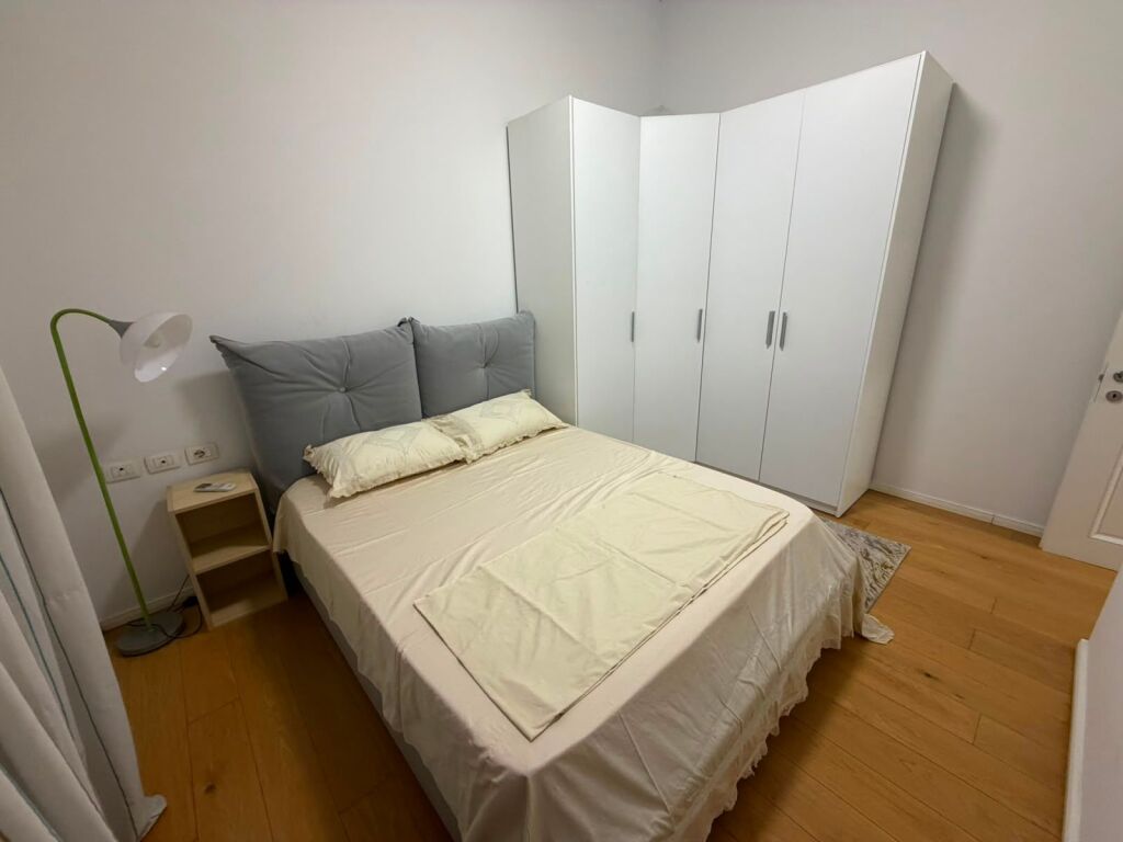 Appartamento duplex 3+1+2+Posto auto in affitto a Liqeni i Thate .
